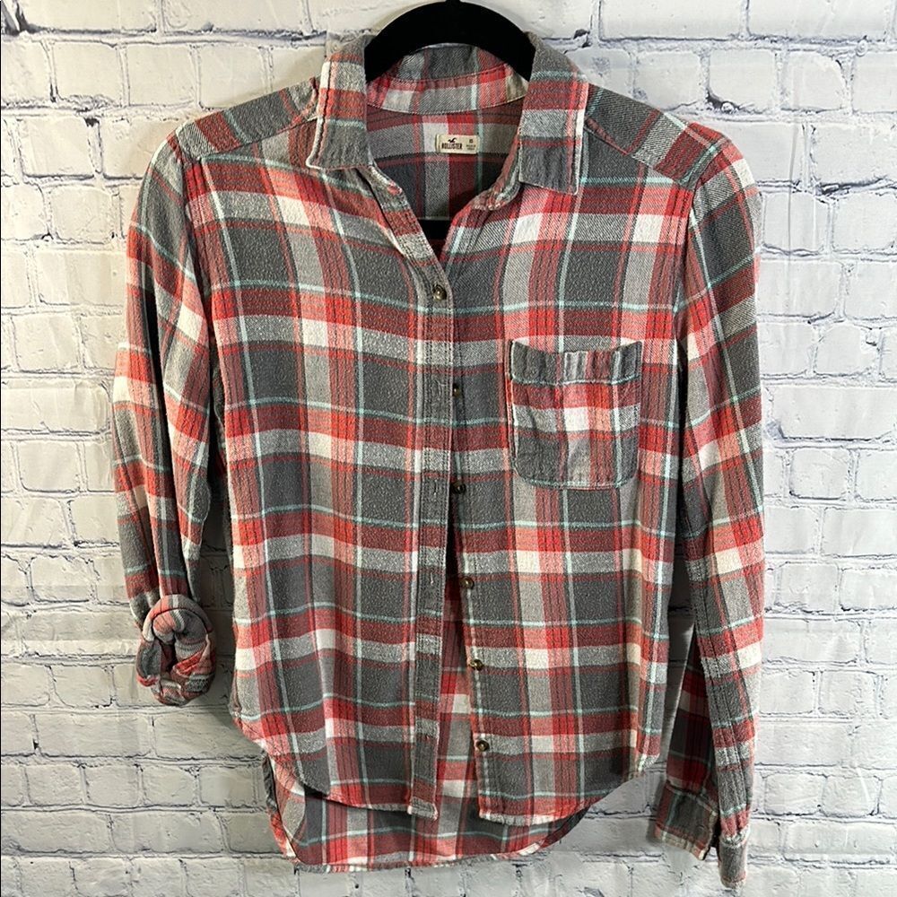 ✨ Hollister Plaid Flannel Button-Down - Size Extra Small, Super Soft